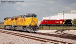 UP AC4400CWM 5739 and CPKC ET44AC 7450